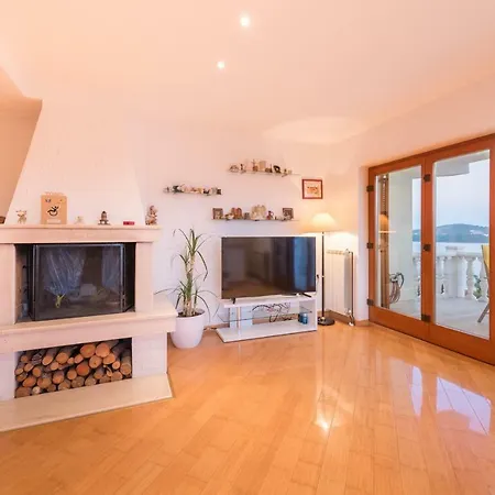 Apartament Petrić Seget Vranjica