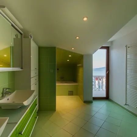 Petrić Apartament Seget Vranjica