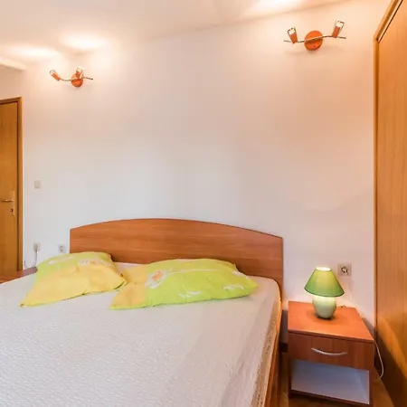 Apartament Petrić Seget Vranjica