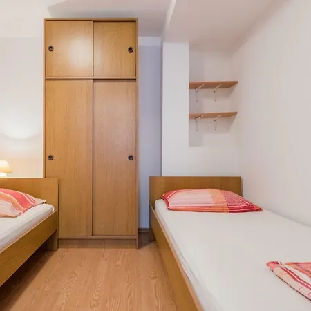 Apartament Petrić *