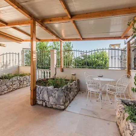 Petrić Apartament Seget Vranjica